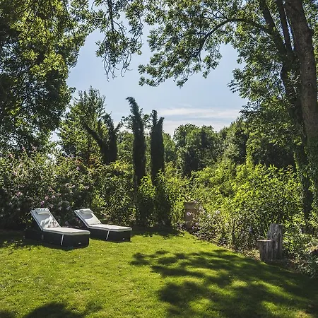 Bed & Breakfast Domaine De Terrac